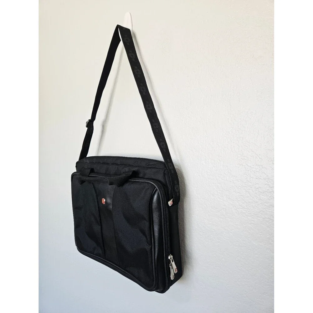 SwissGear Adjustable ProCheck Black Laptop 14